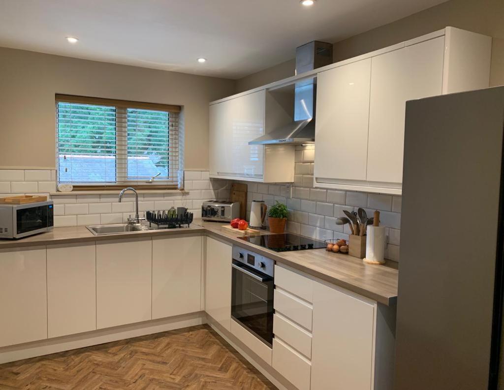 Вилла Apple Tree At Elim Mews Боунес-он-Уиндермер Экстерьер фото